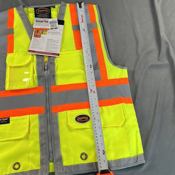 Pioneer Mesh Back Zip Front Surveyors Vest | Size Small - Picture 8 of 8